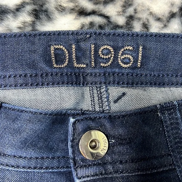 DL1961 Amanda Skinny Jeans Geneva Wash Size 27 - Picture 5 of 9